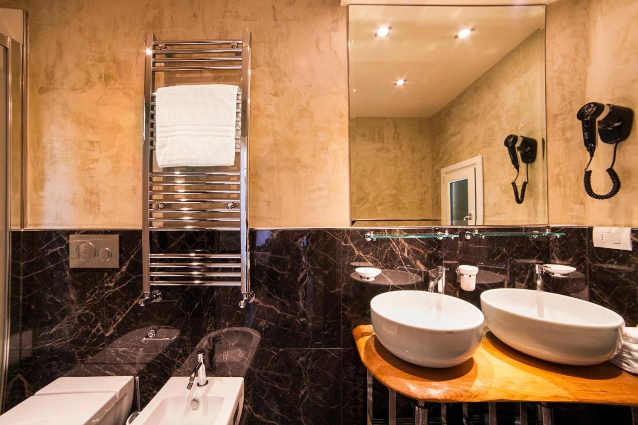 Boutique Hotel Hugo Florence Ngoại thất bức ảnh